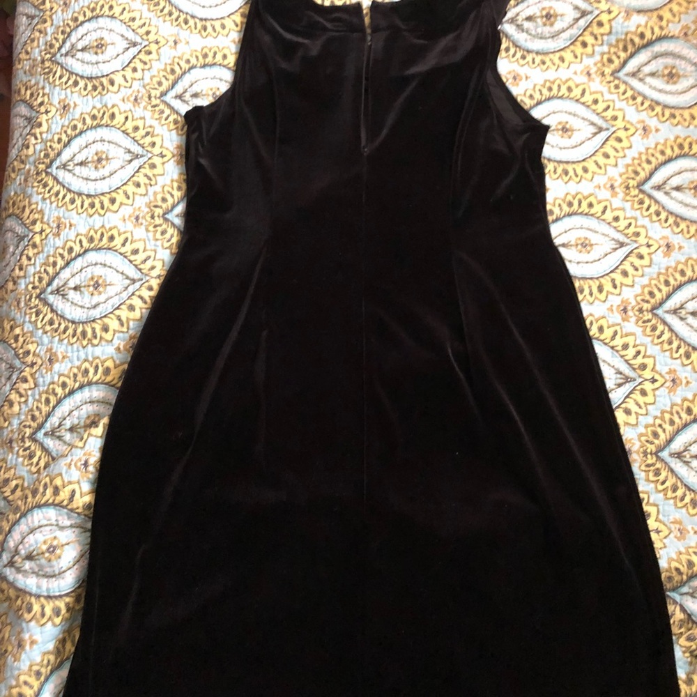 Black velvet dress - Picture 2 of 2